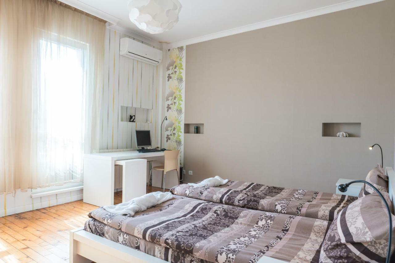 100sqm 2 bedroom, 2 bathroom Apartamento in Centro da cidade Sófia Exterior foto